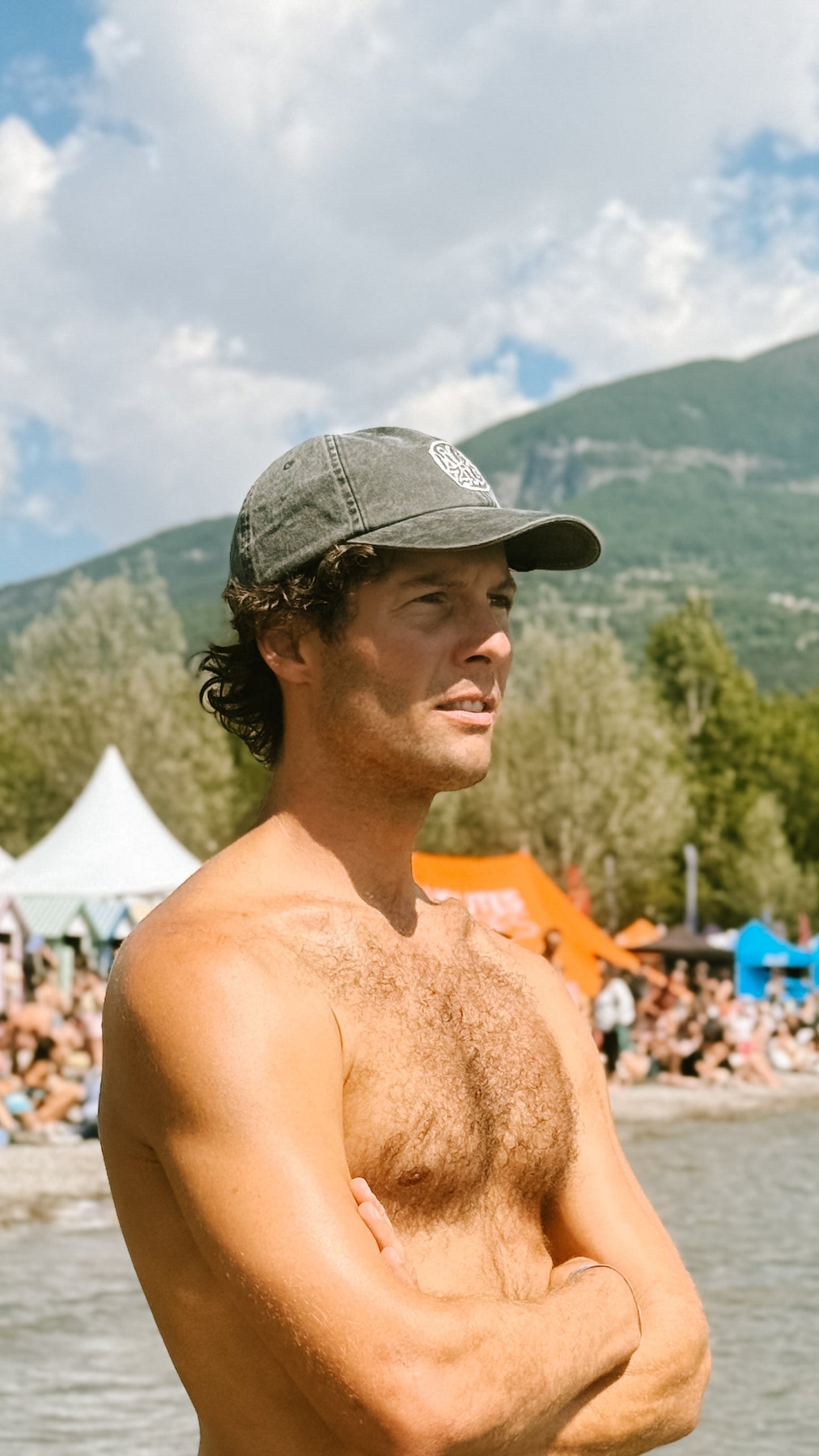 Sunset - vintage black cap